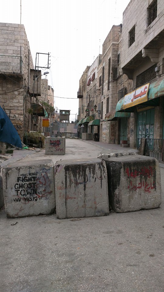 Zionist road blocks in Hebron