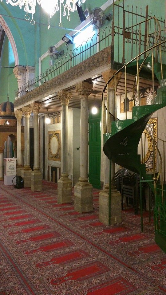 Inside Ibrahimi Masjid