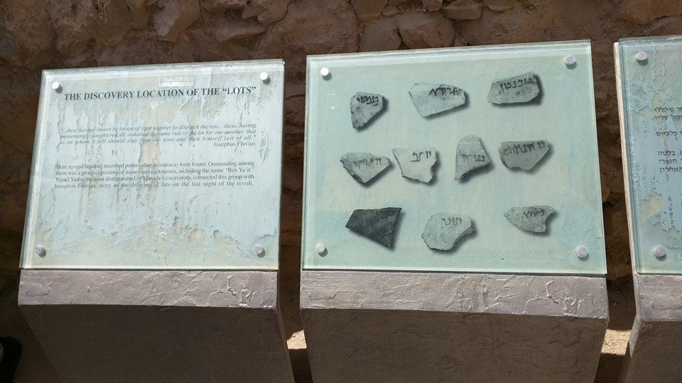 ten stones, Masada