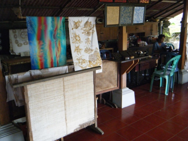 traditional Batik fabric art-working techniques