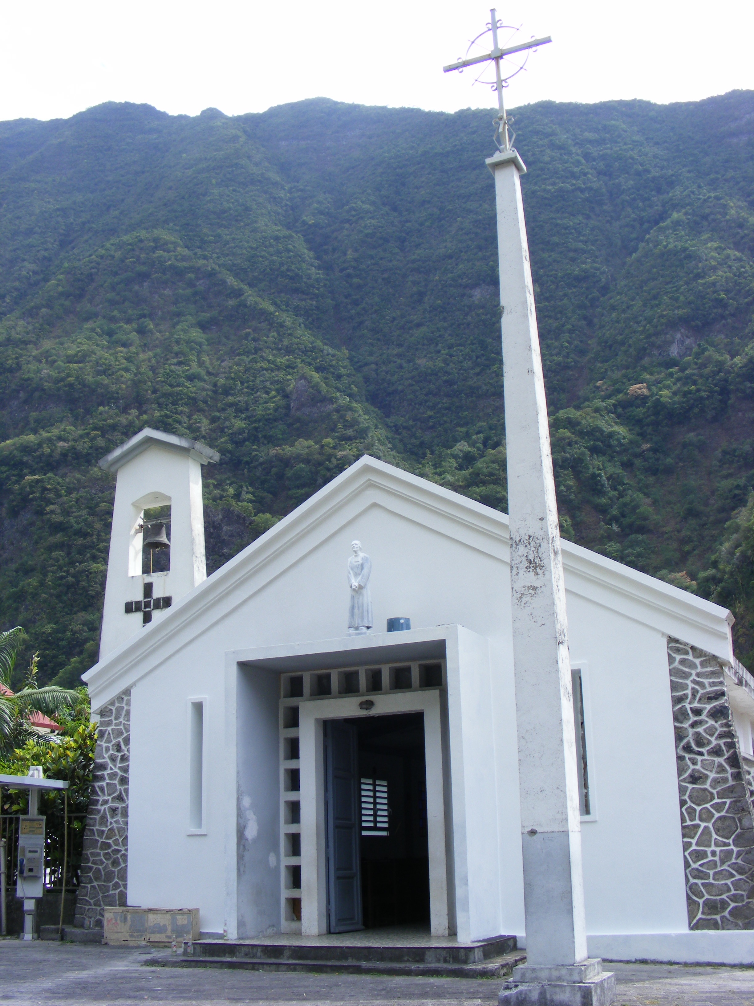 A small church in the Reunion mountains.