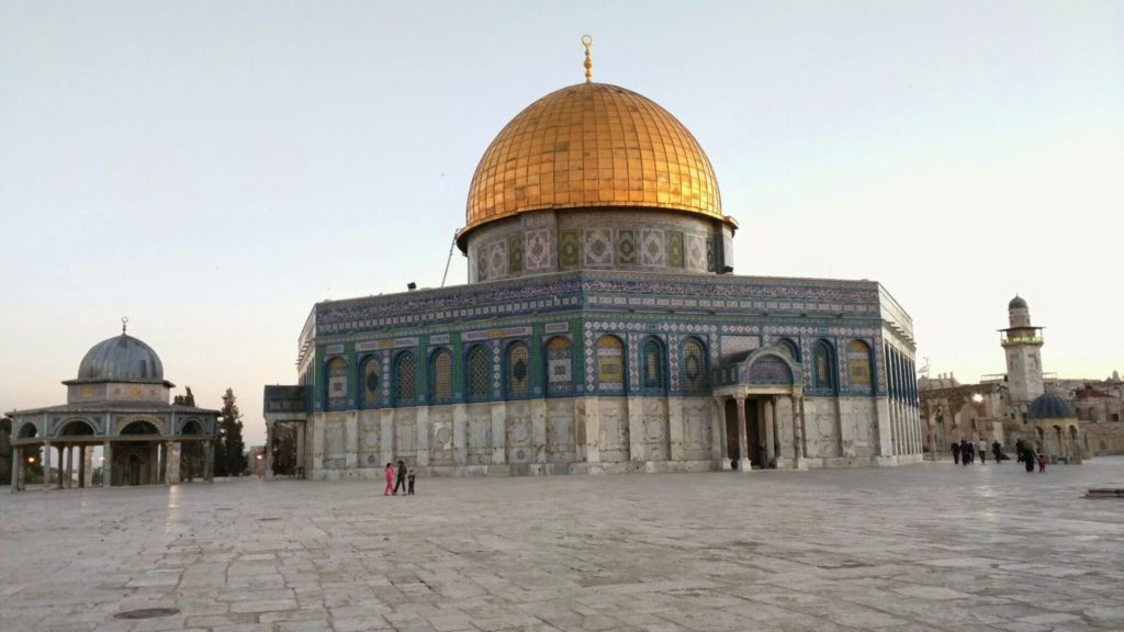 Visiting Dome of the Rock for Maghrib salah.
